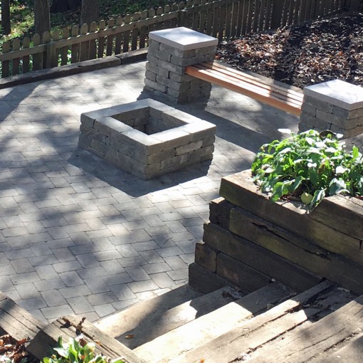 landscape-landscaping-hardscaping-outdoor-fireplace-firepit-Kansas-City-Overland-Park