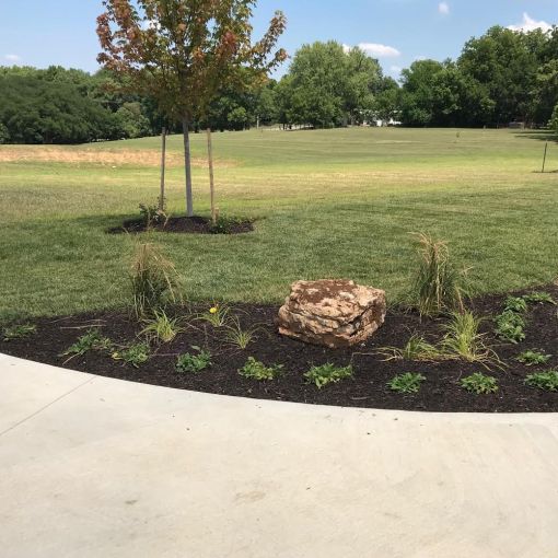 lawn-care-landscaping-in-Kansas-City-Overland-Park-Prairie-Village